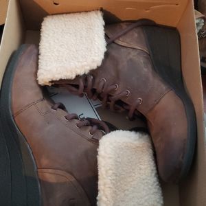Brand New uggs